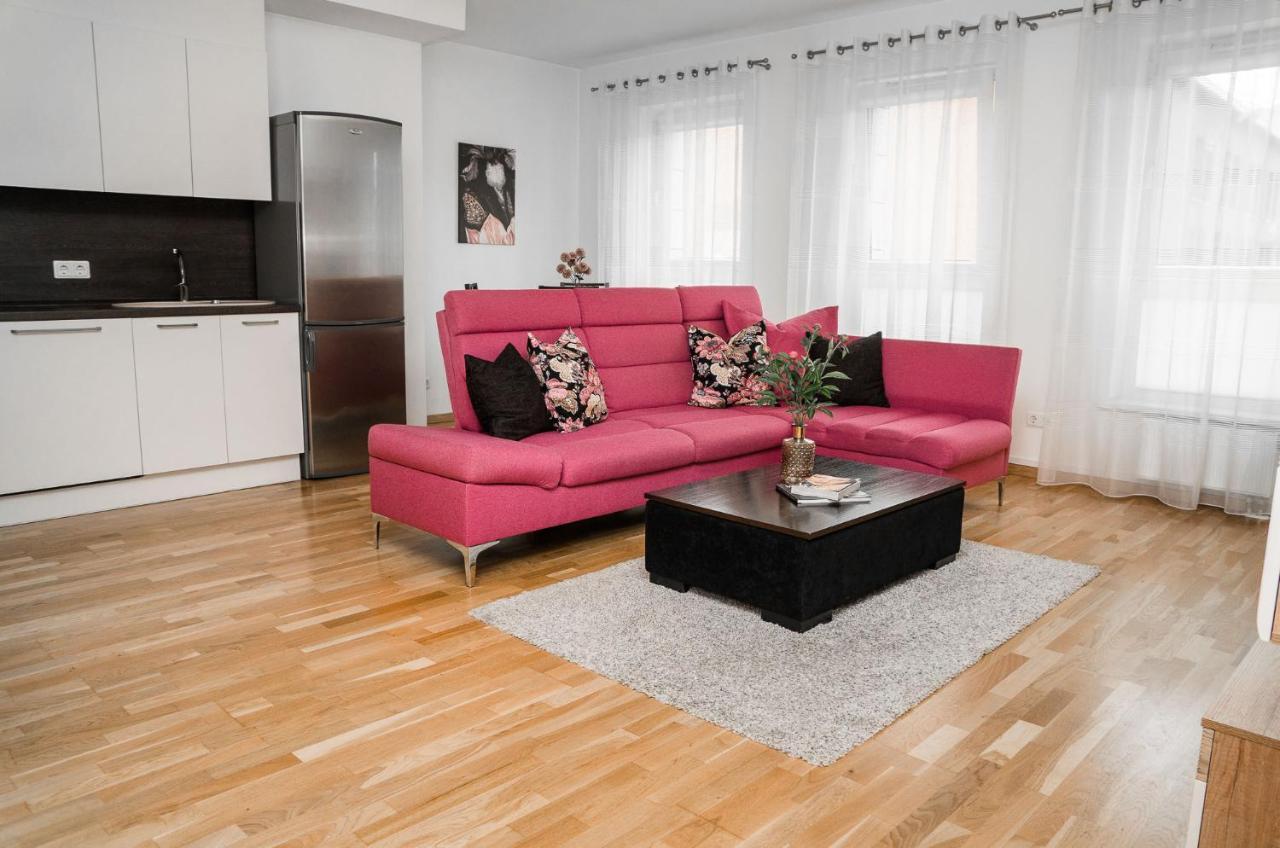 13 Bijunu Apartment